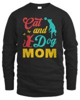 Vintage Cat And Dog Mom Mothers Day For Cat Dog Lover Mama T-Shirt Men's Long Sleeved T-Shirt black s